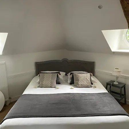 Castel Magnolia Bed & Breakfast