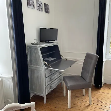 Castel Magnolia B&B *