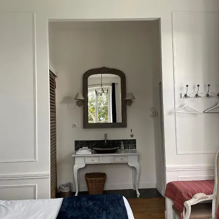 Castel Magnolia Bed & Breakfast